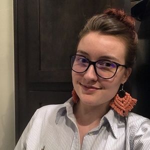 Meet your Posher, Rebecca